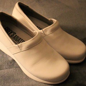 Grey's Anatomy White Nursing Shoes Size 10